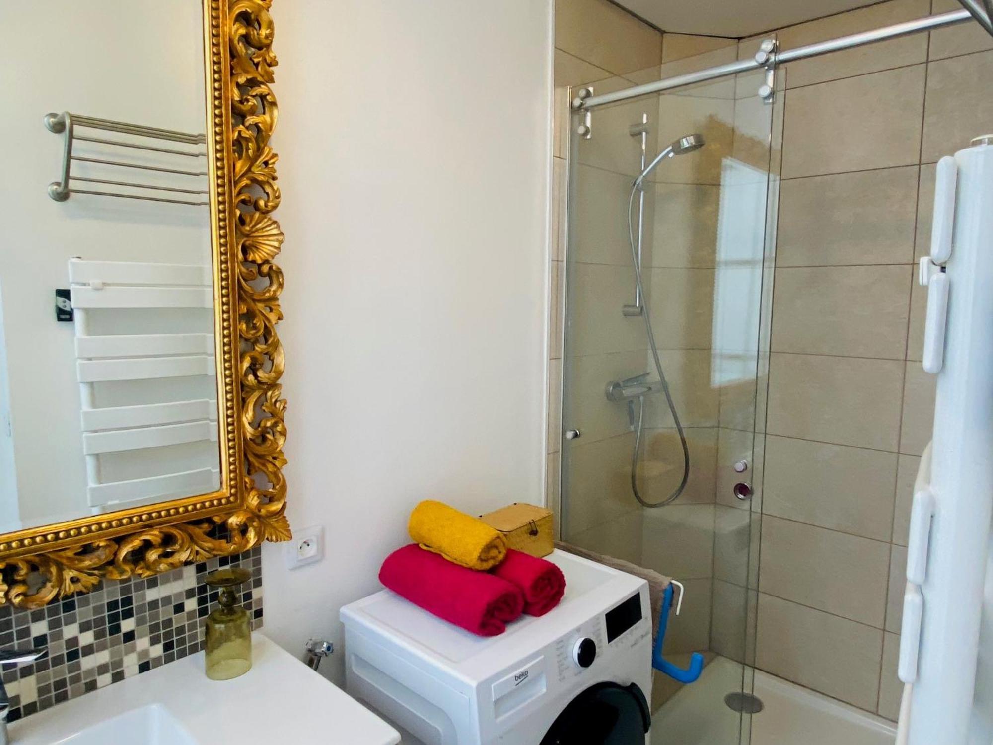 Romantic Apartment Near Le Marais Paris Exterior photo