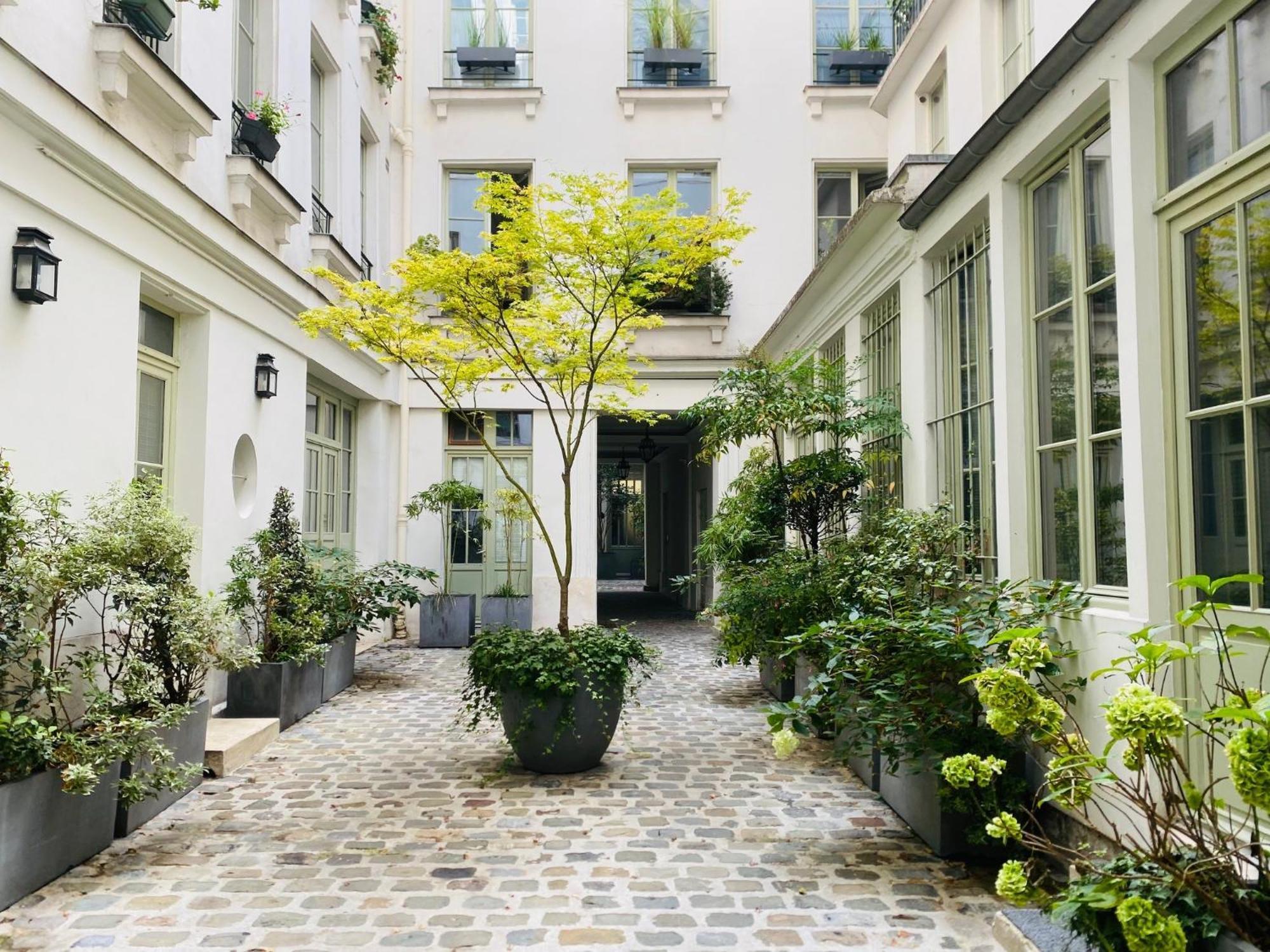 Romantic Apartment Near Le Marais Paris Exterior photo
